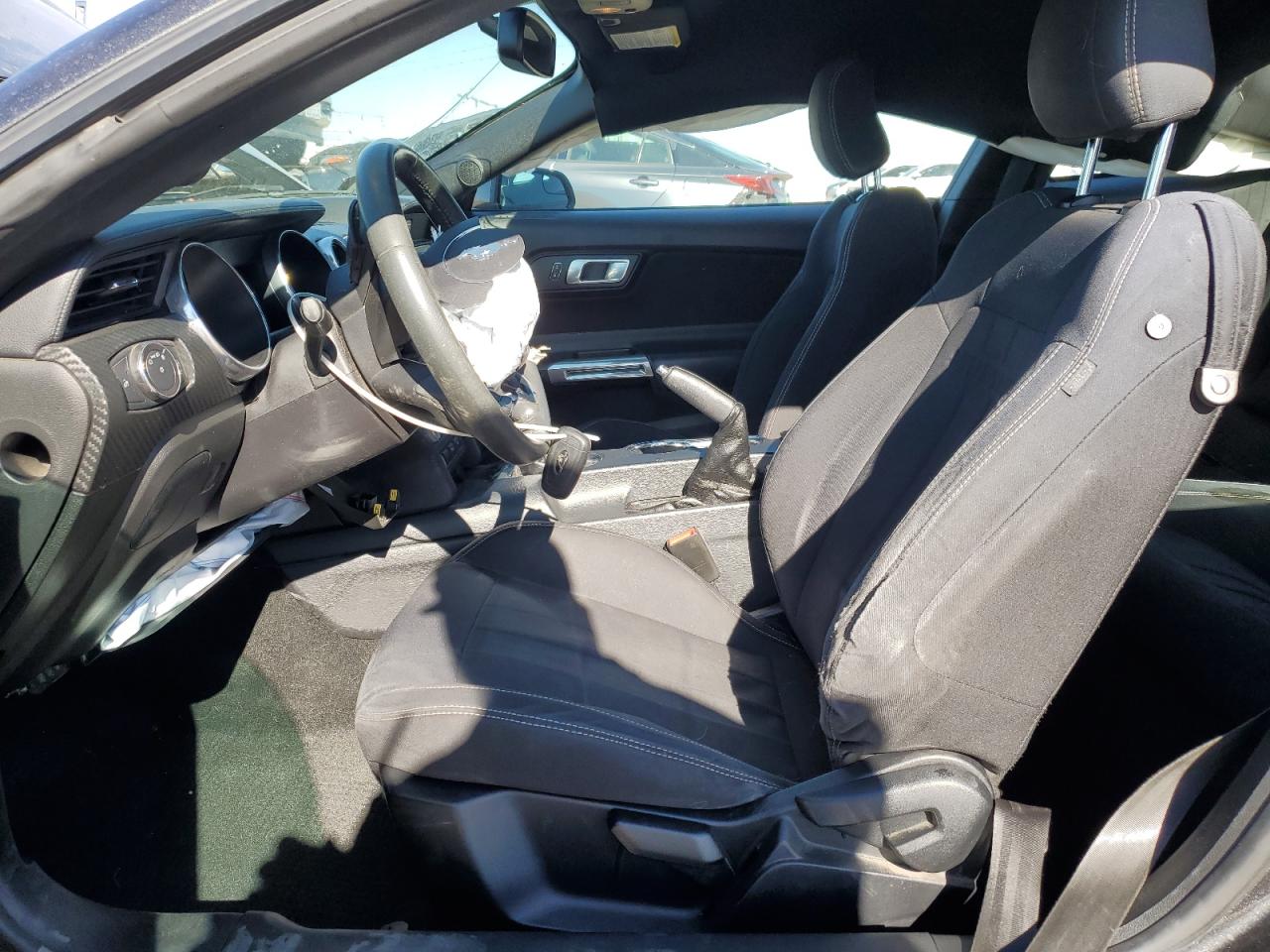 2018 Ford Mustang VIN: 1FA6P8TH8J5117468 Lot: 90889565