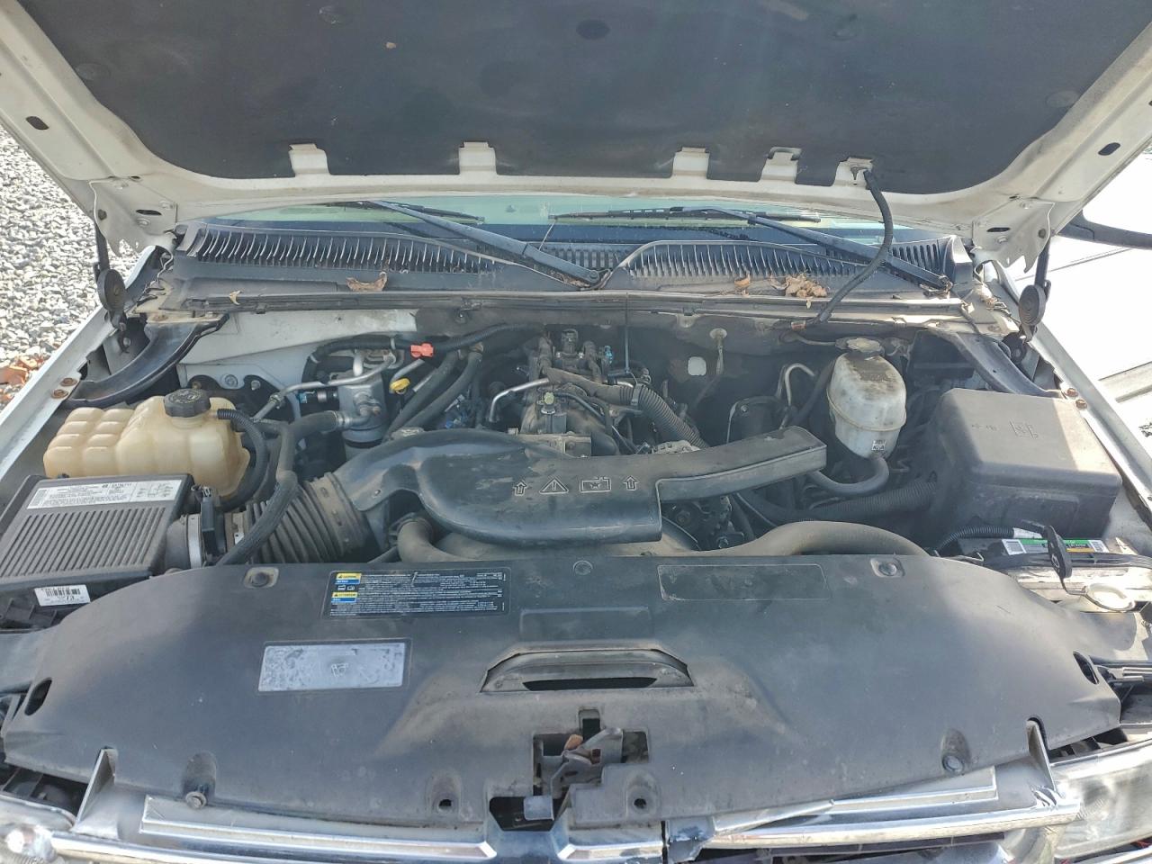 2004 Chevrolet Suburban C1500 VIN: 1GNEC16Z04J237250 Lot: 94164565