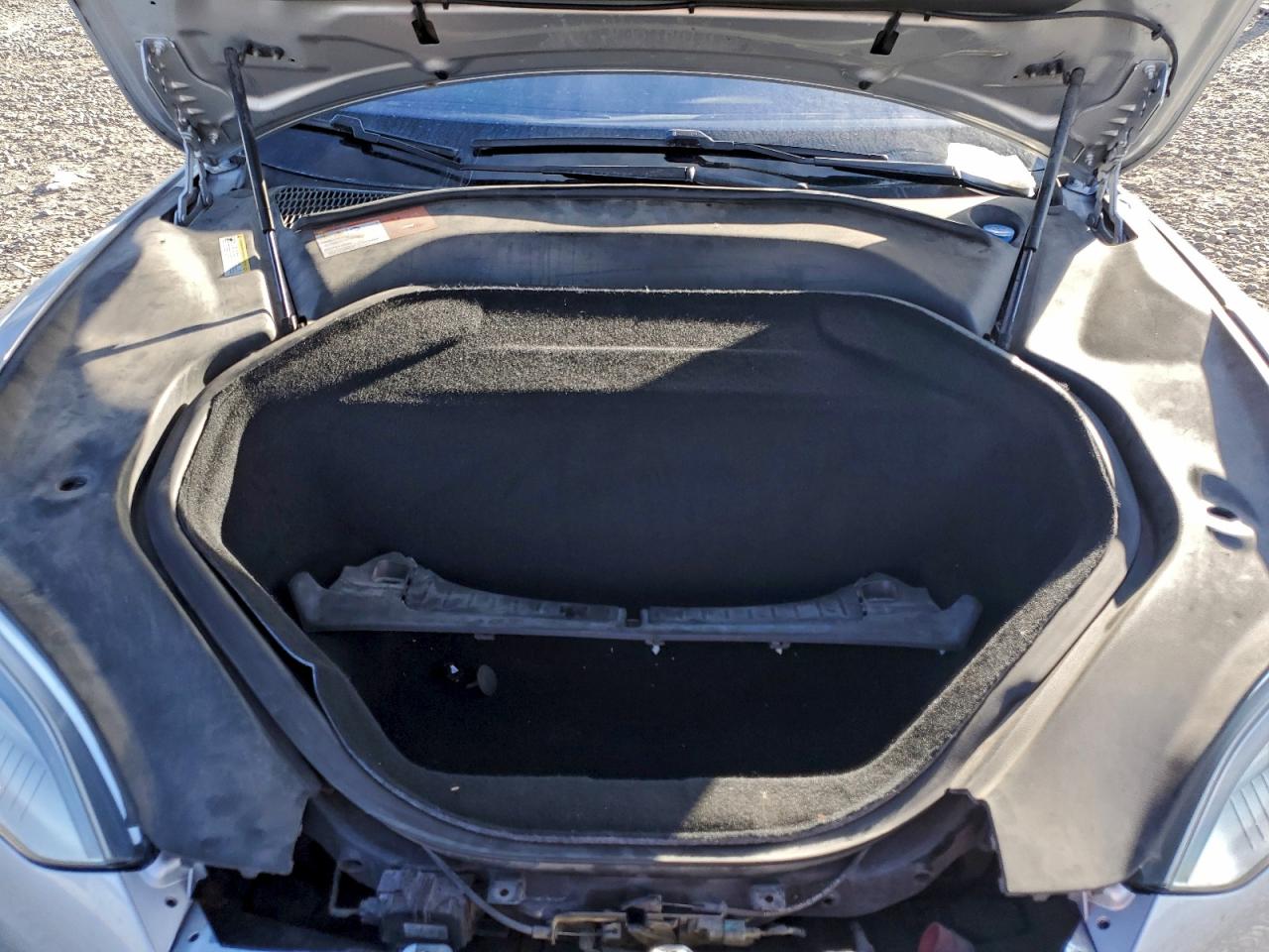 2015 Tesla Model S 85D VIN: 5YJSA1H2XFF081620 Lot: 94305555