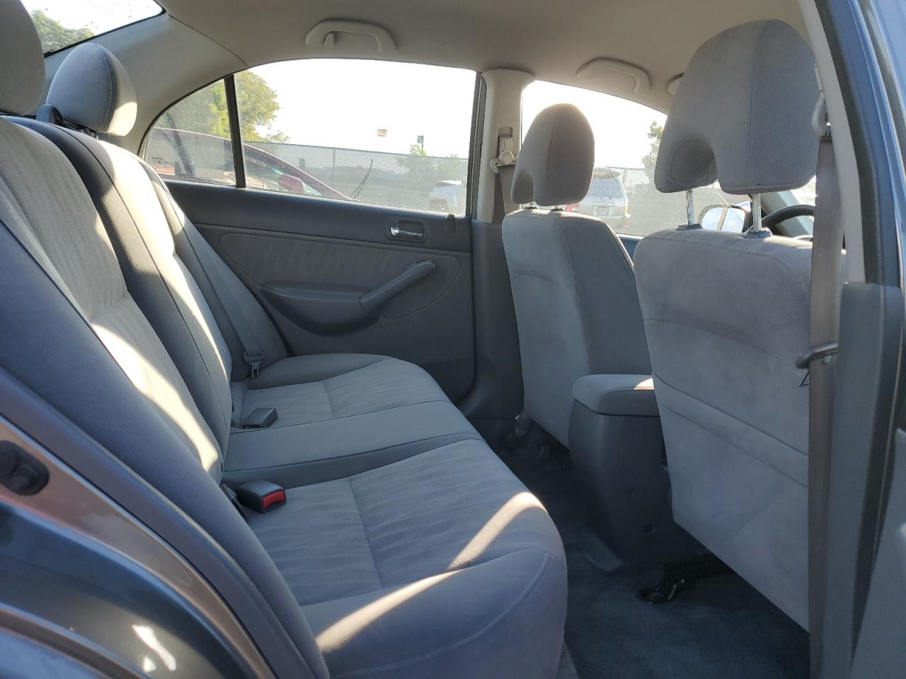 2005 Honda Civic Lx VIN: 2HGES16515H604928 Lot: 93267385