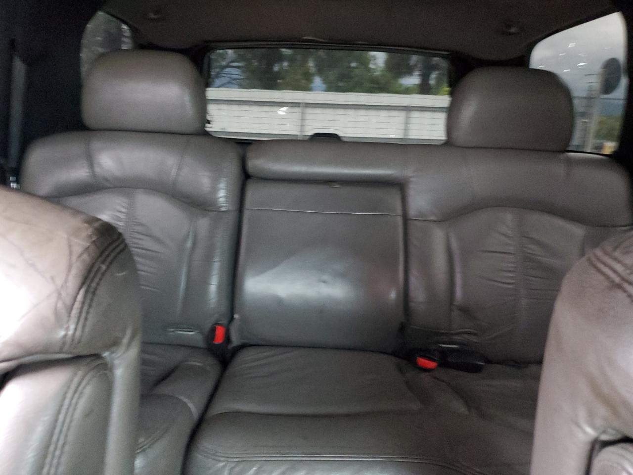 2002 Chevrolet Tahoe C1500 VIN: 1GNEC13T82R237513 Lot: 91925245