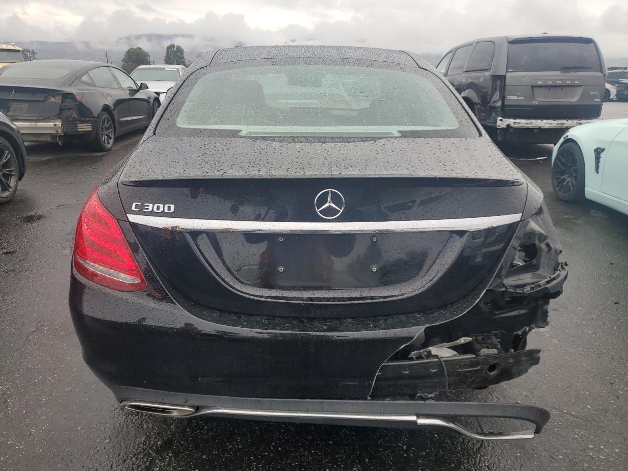2017 Mercedes-Benz C 300 VIN: 55SWF4JB6HU209187 Lot: 92944535
