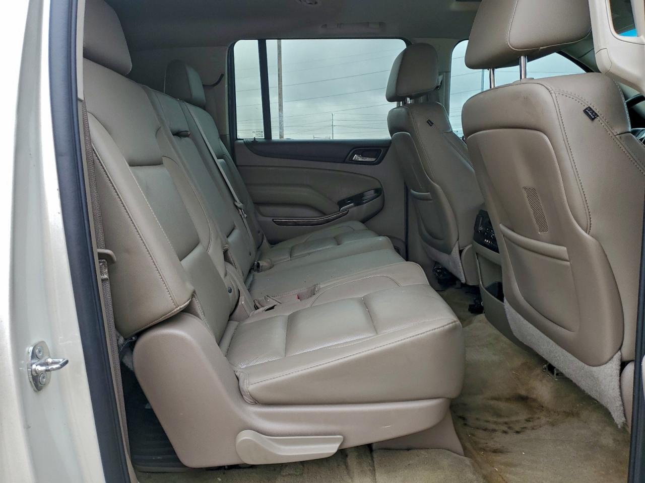 2015 GMC Yukon Xl K1500 Slt VIN: 1GKS2HKC3FR503992 Lot: 87093955