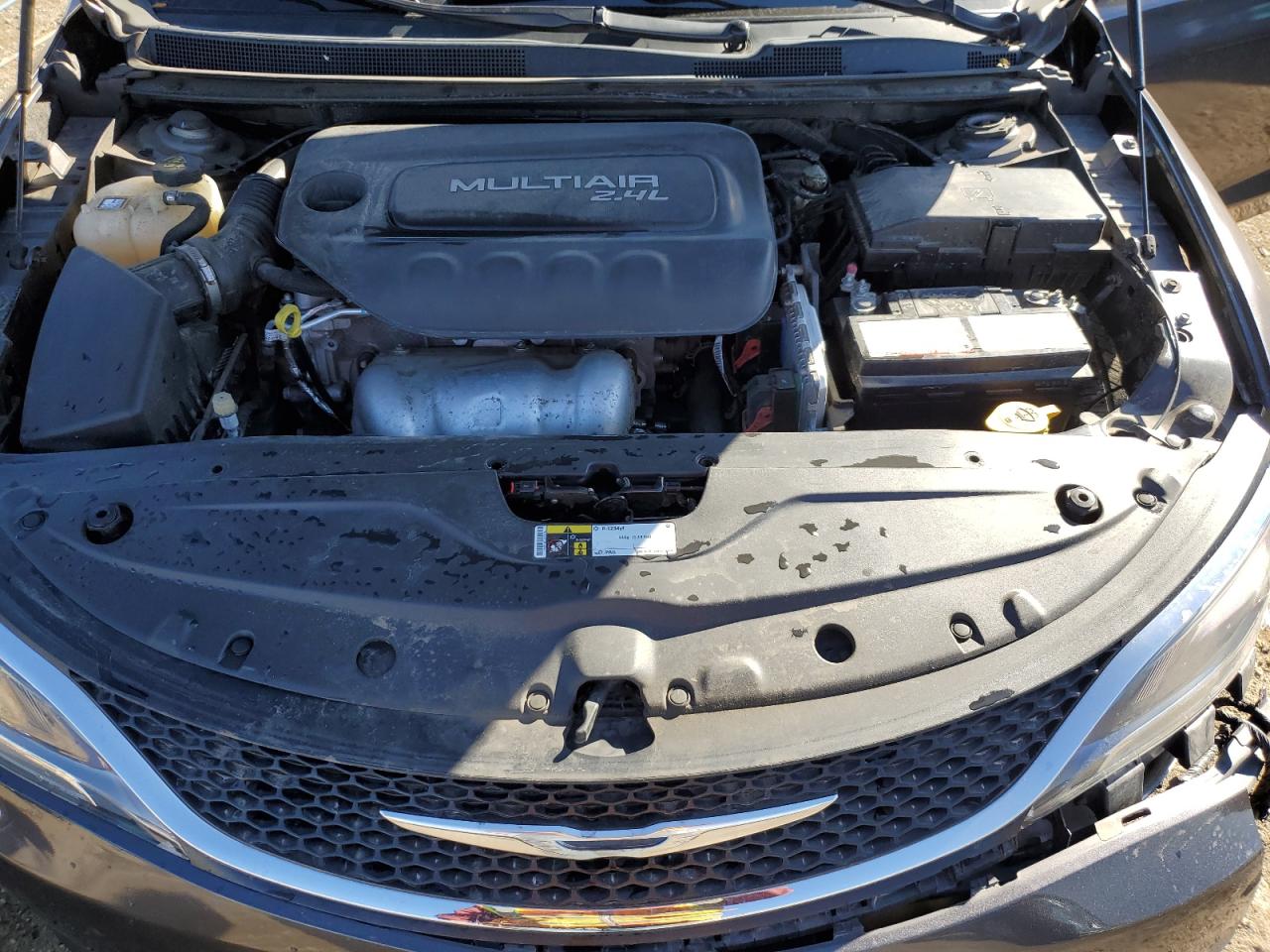 2015 Chrysler 200 Limited VIN: 1C3CCCAB3FN527276 Lot: 91647435