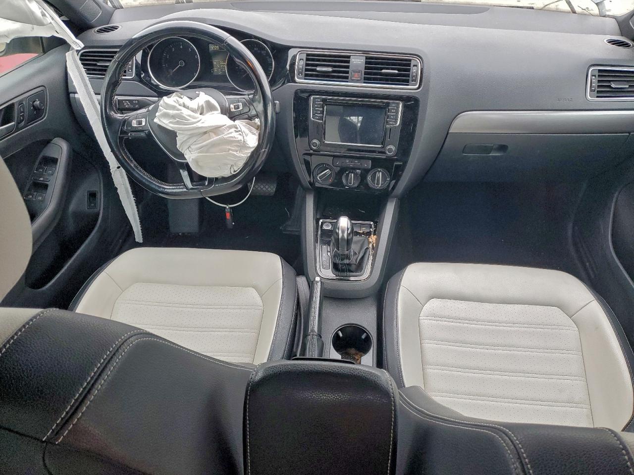 2017 Volkswagen Jetta Sport VIN: 3VWD17AJ5HM391151 Lot: 94267295