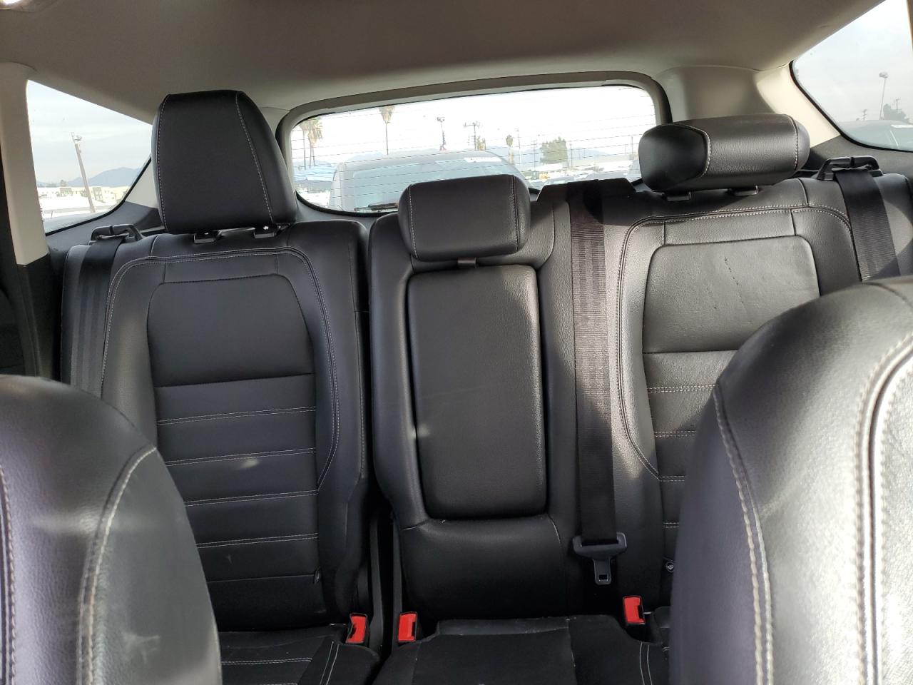 2018 Ford Escape Sel VIN: 1FMCU0HD6JUA85828 Lot: 92666525