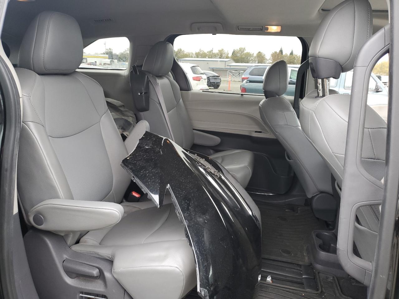 2021 Toyota Sienna Xle VIN: 5TDJRKEC4MS054171 Lot: 93082625