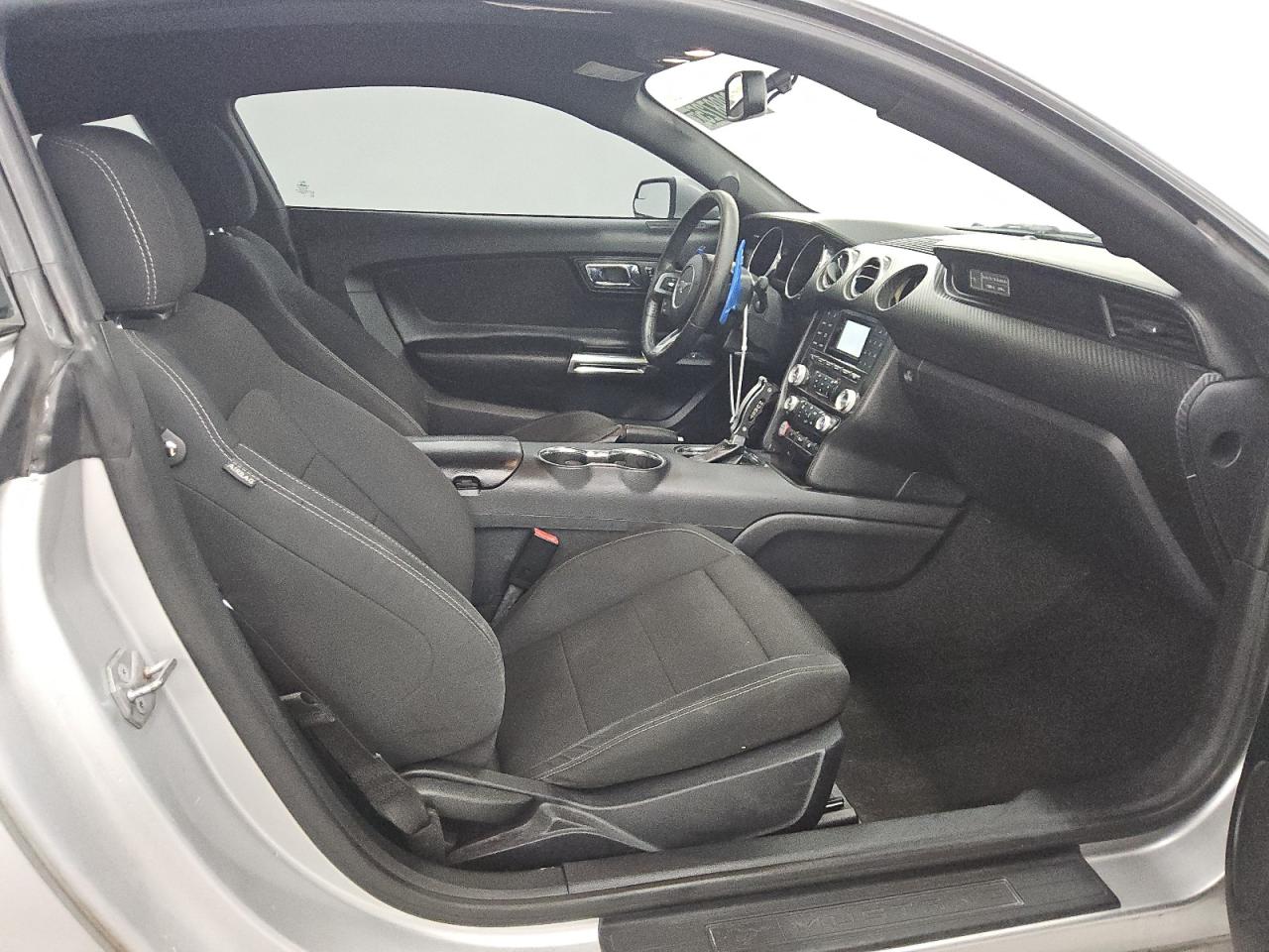 2015 Ford Mustang VIN: 1FA6P8AM4F5361738 Lot: 92298725