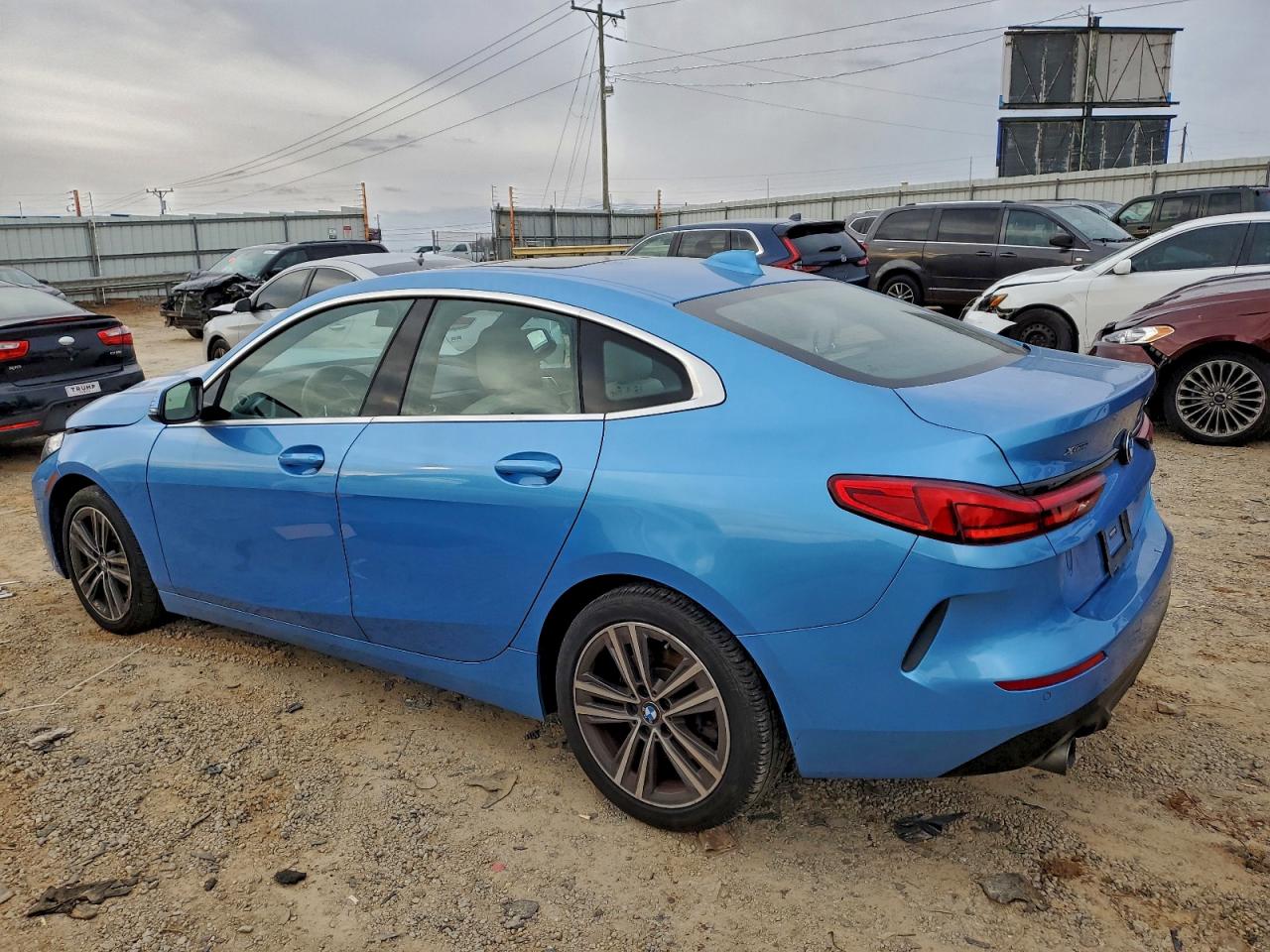 Фото: WBA73AK02L7G15914