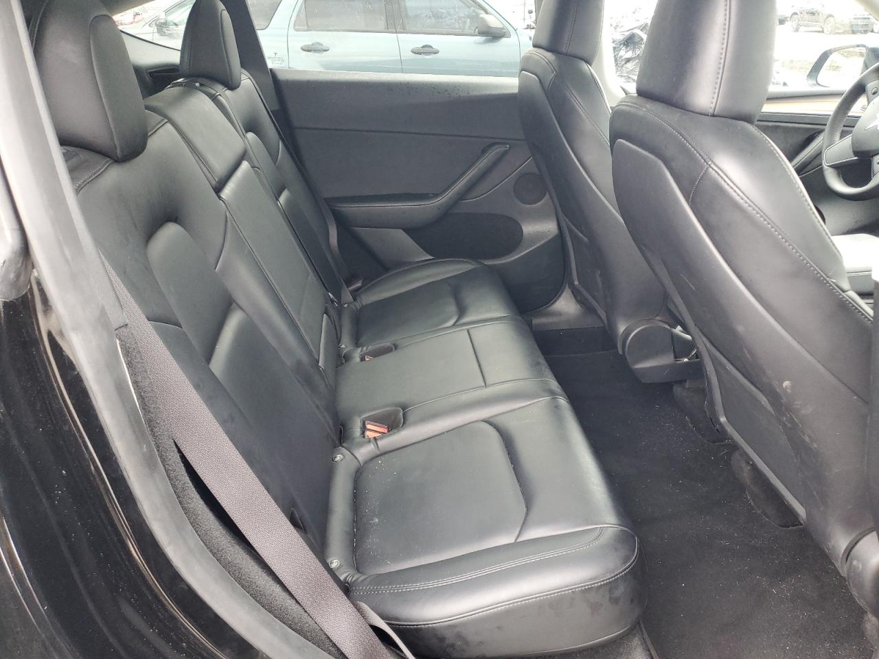 2023 Tesla Model Y VIN: 7SAYGDEE3PF860712 Lot: 92910695