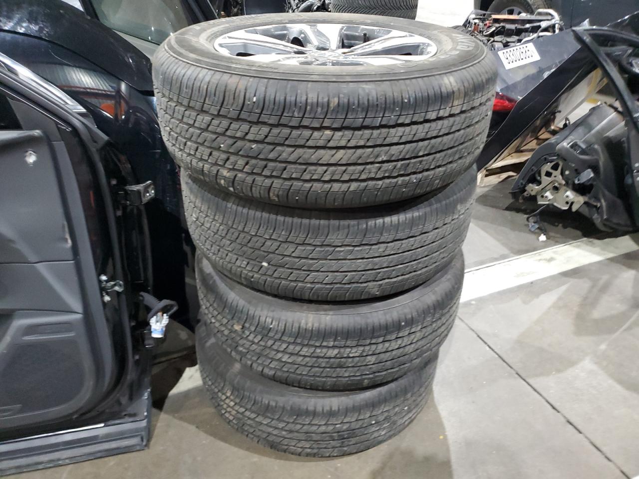 2020 Honda Cr-V Lx VIN: 2HKRW2H20LH201587 Lot: 93302045