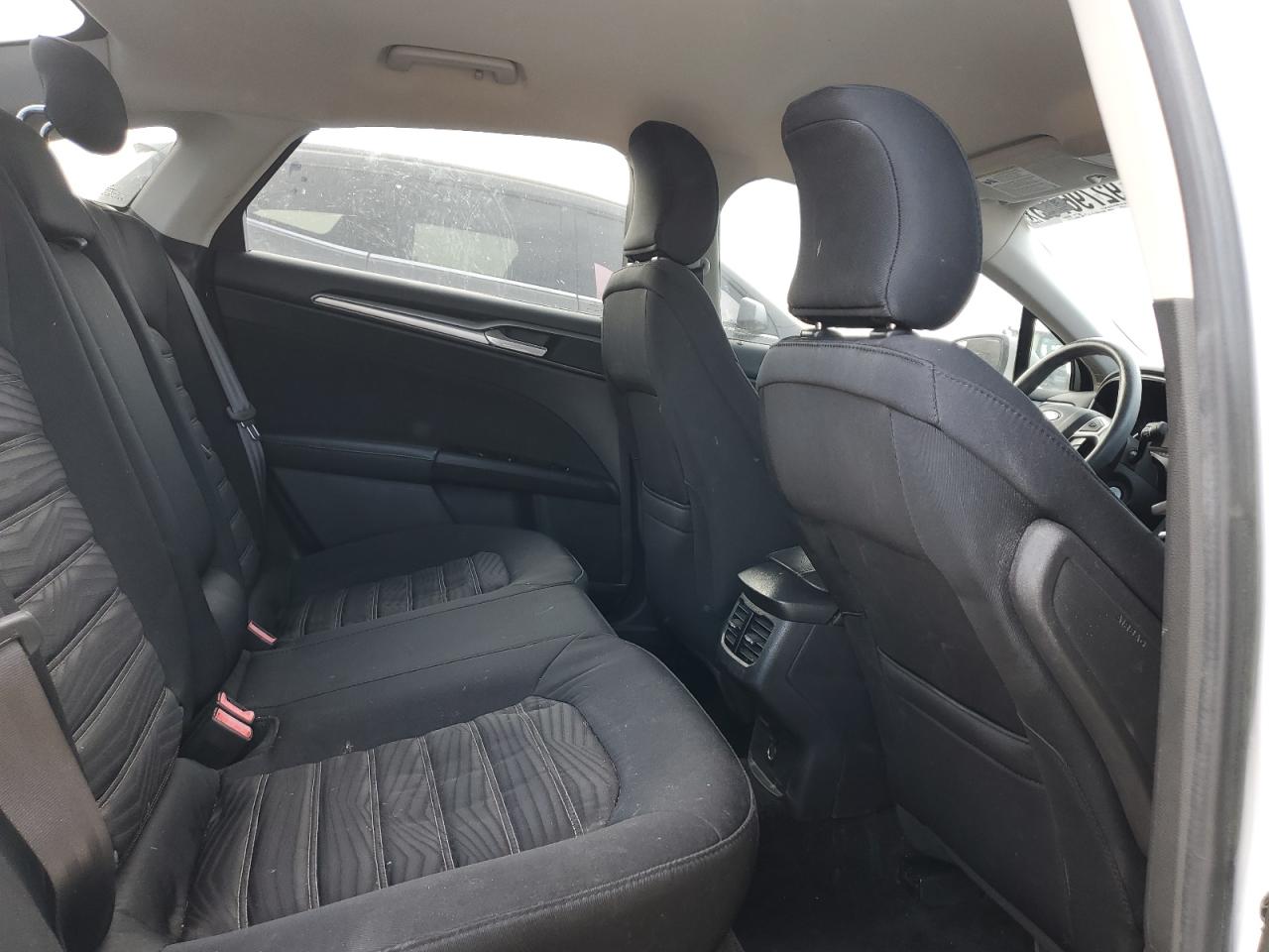 2016 Ford Fusion Se VIN: 1FA6P0H70G5123758 Lot: 92796795