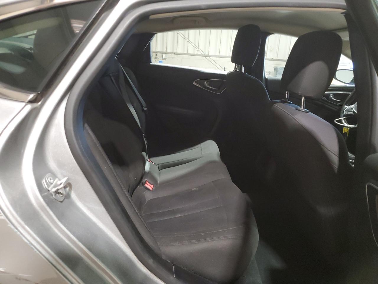 2015 Chrysler 200 Limited VIN: 1C3CCCAB5FN683139 Lot: 92369155