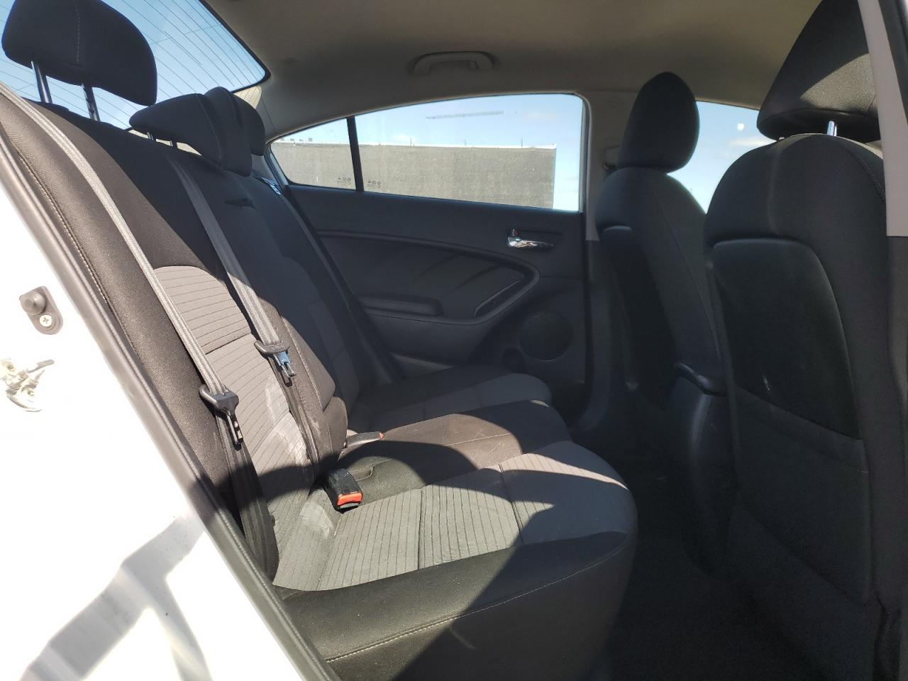 2015 Kia Forte Lx VIN: KNAFX4A61F5340315 Lot: 90853665