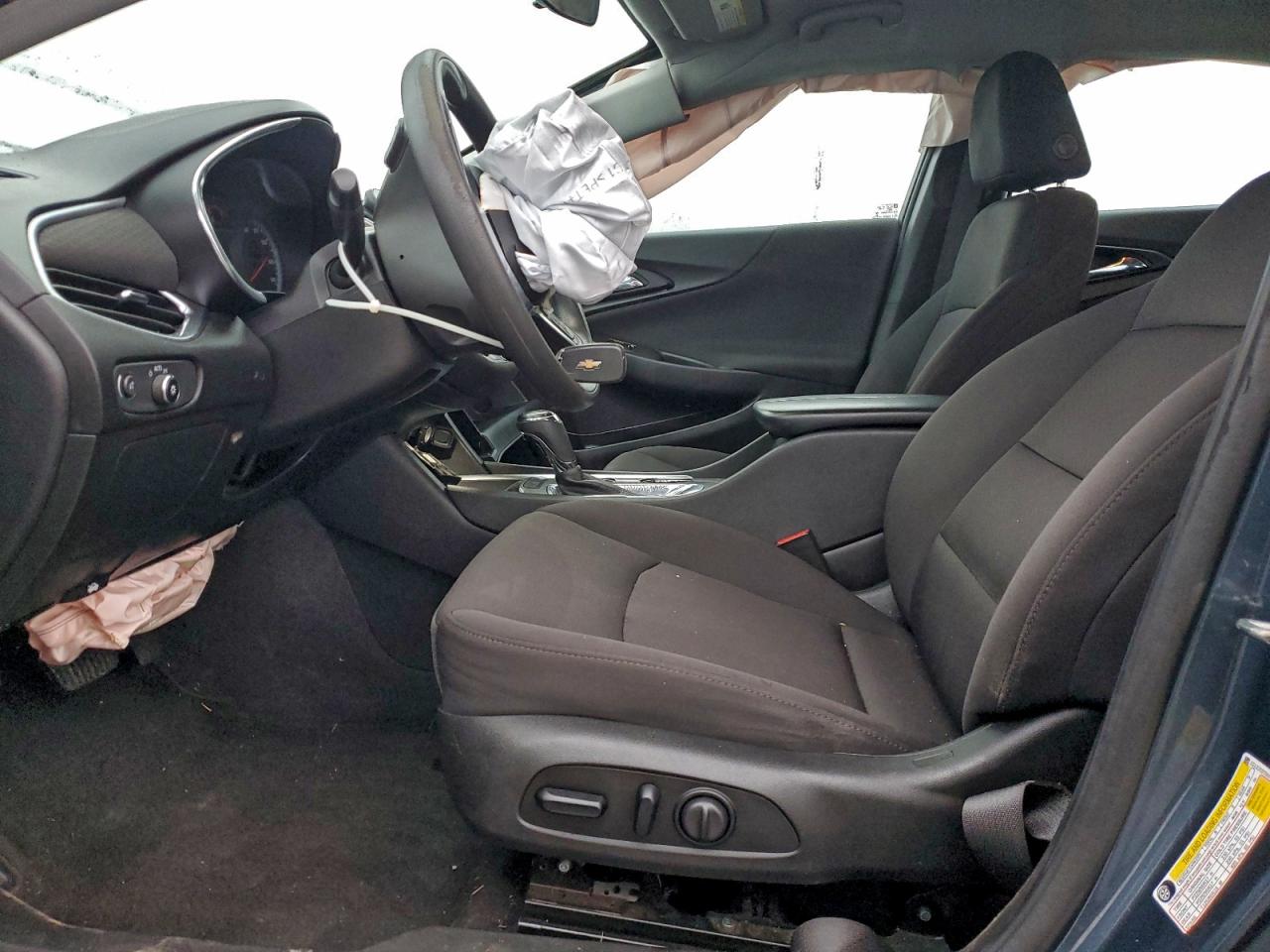 2019 Chevrolet Malibu Lt VIN: 1G1ZD5ST0KF226760 Lot: 94412395