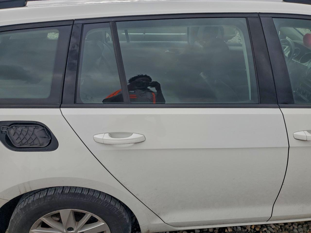 2015 Volkswagen Golf Sportwagen S VIN: 3VWC17AU6FM501272 Lot: 93072665