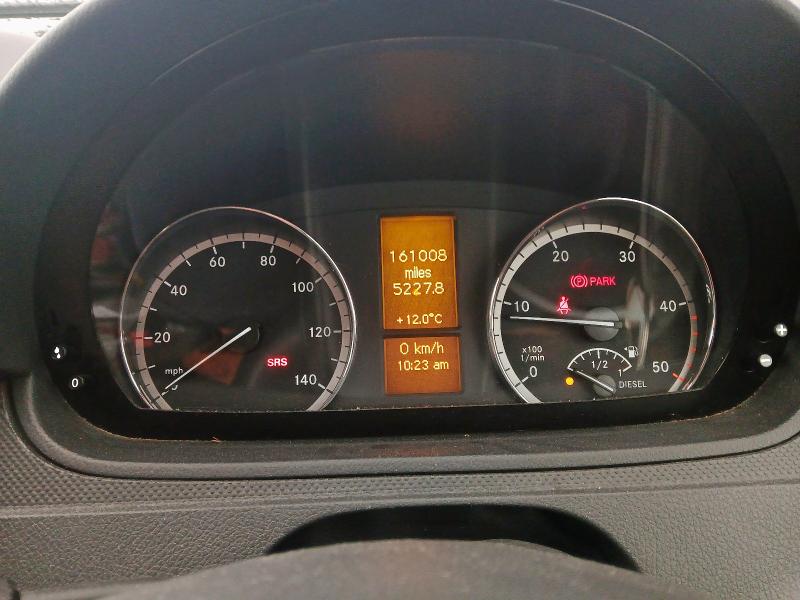 2013 MERCEDES-BENZ VITO 113CDI BLUEEFFICIENCY 8-SEATER