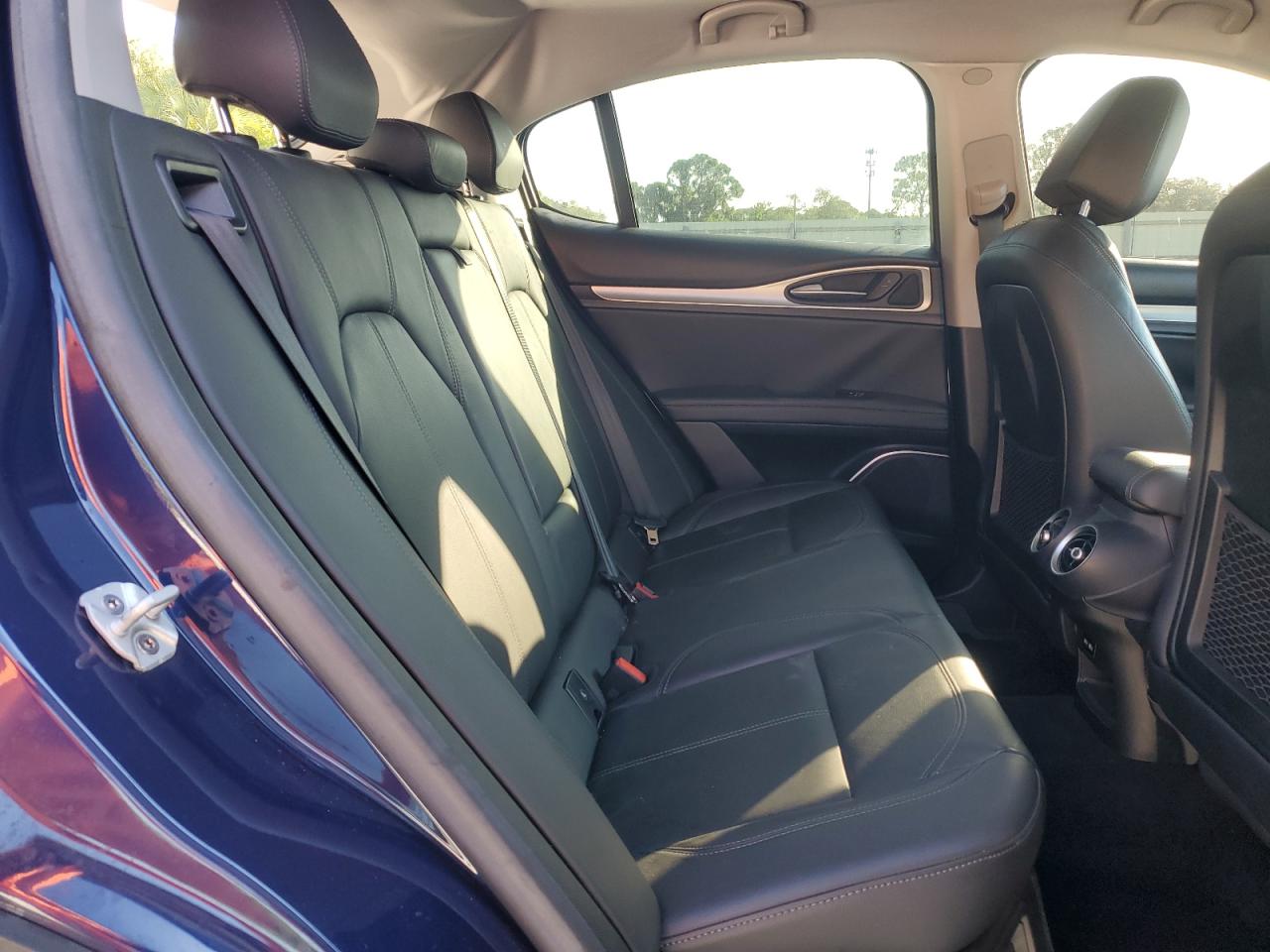 2018 Alfa Romeo Stelvio Sport VIN: ZASFAKPN8J7B79408 Lot: 93491915