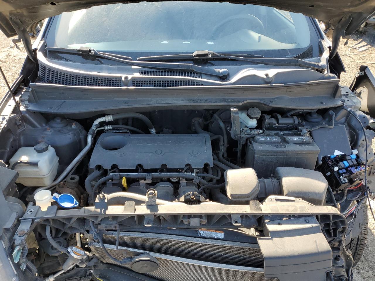 2011 Kia Sportage Lx VIN: KNDPBCA2XB7047590 Lot: 92855065