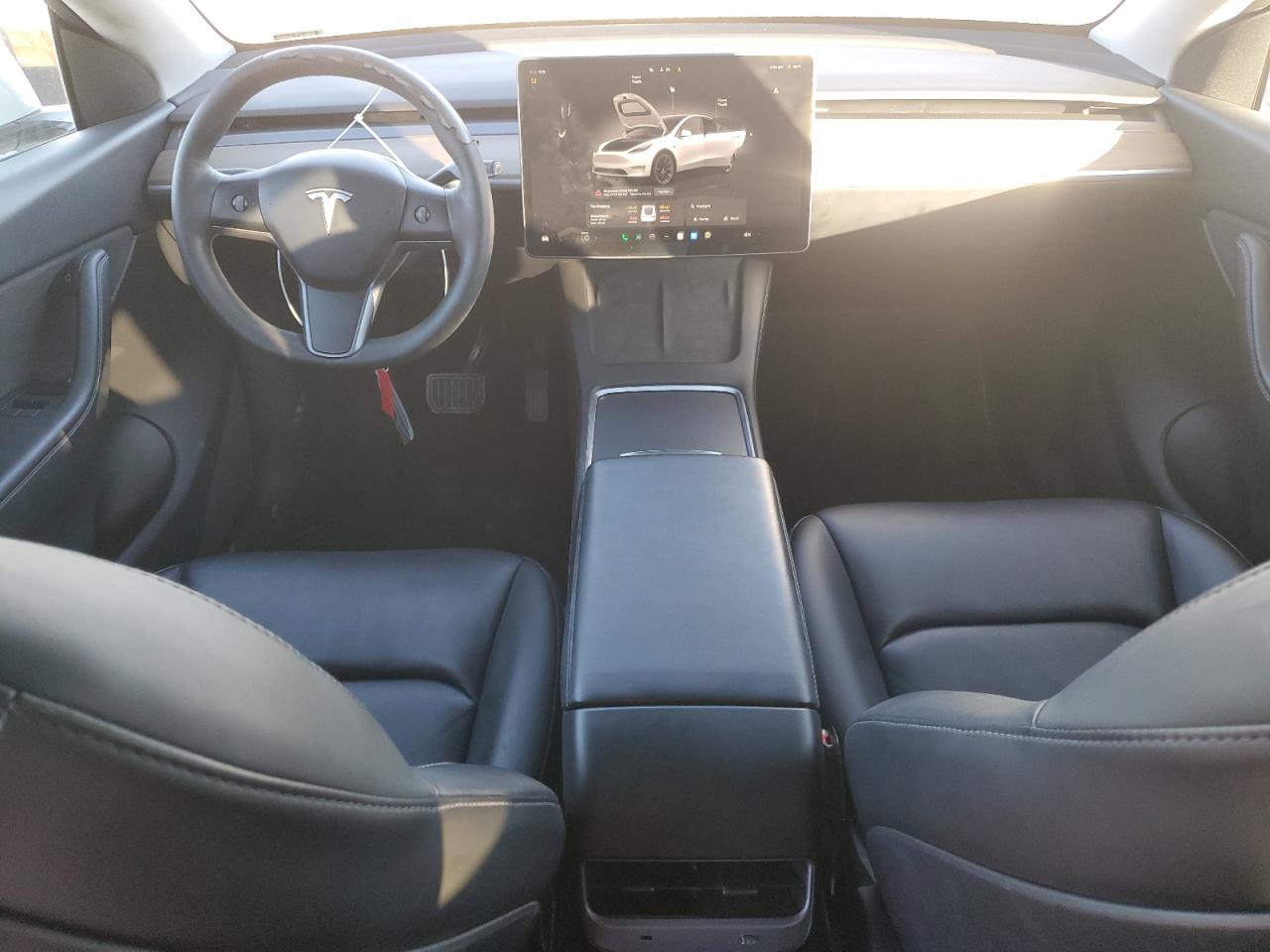 2022 Tesla Model Y VIN: 7SAYGDEE1NF481303 Lot: 91895945