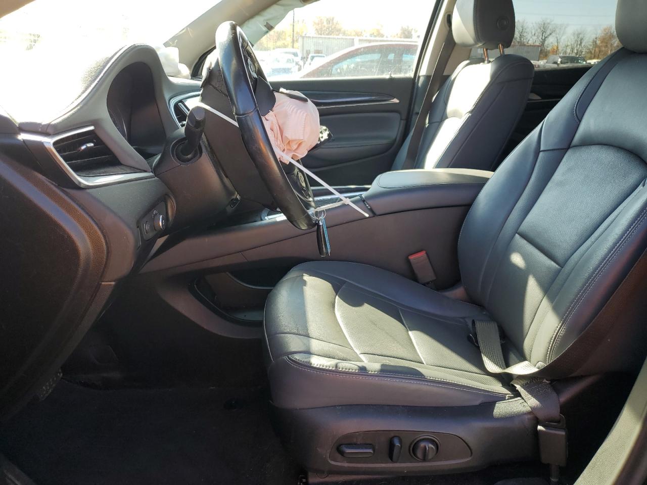 2021 Buick Enclave Essence VIN: 5GAEVAKW3MJ267603 Lot: 90382755