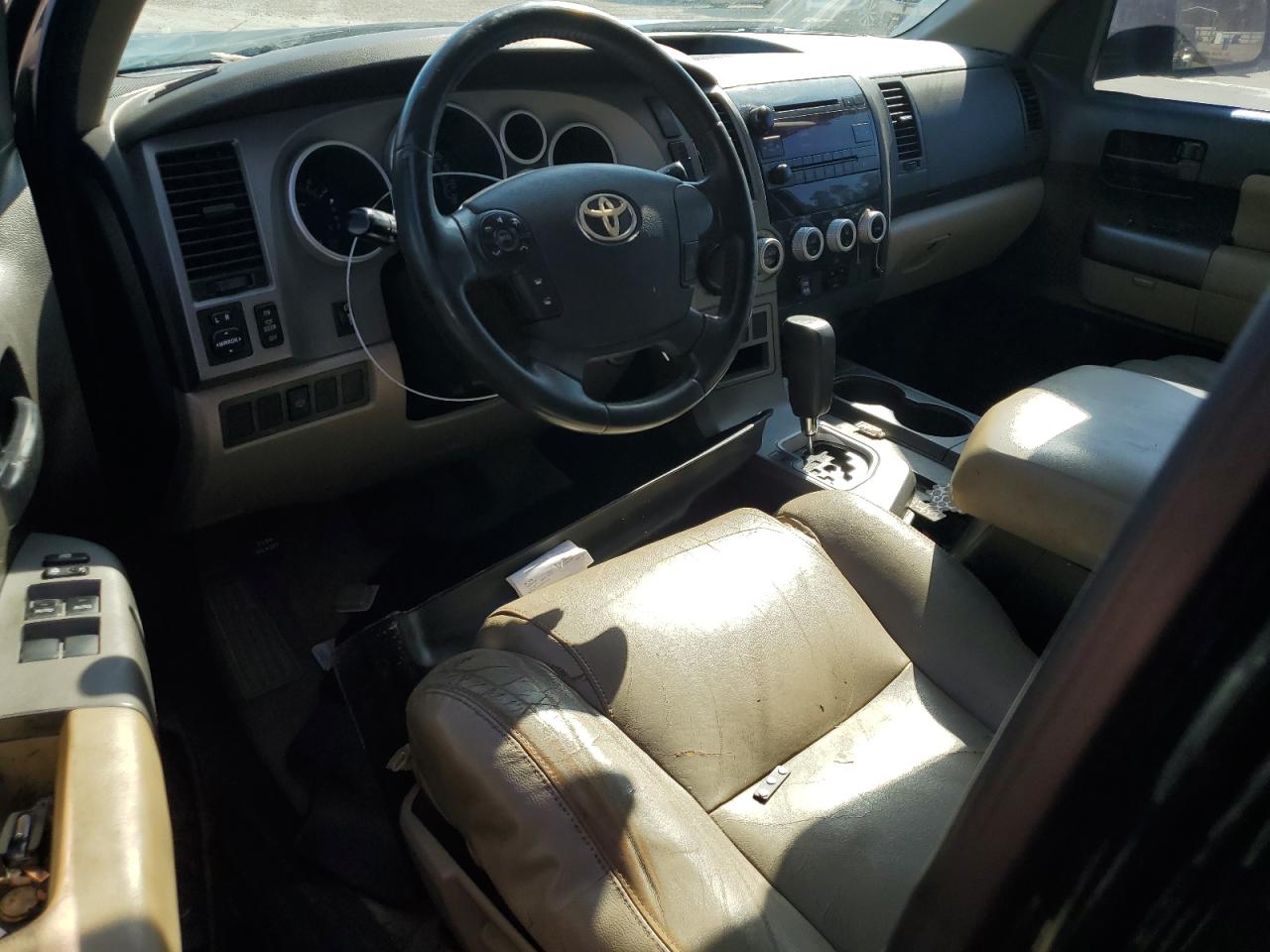 2011 Toyota Sequoia Sr5 VIN: 5TDZY5G10BS032765 Lot: 93091955