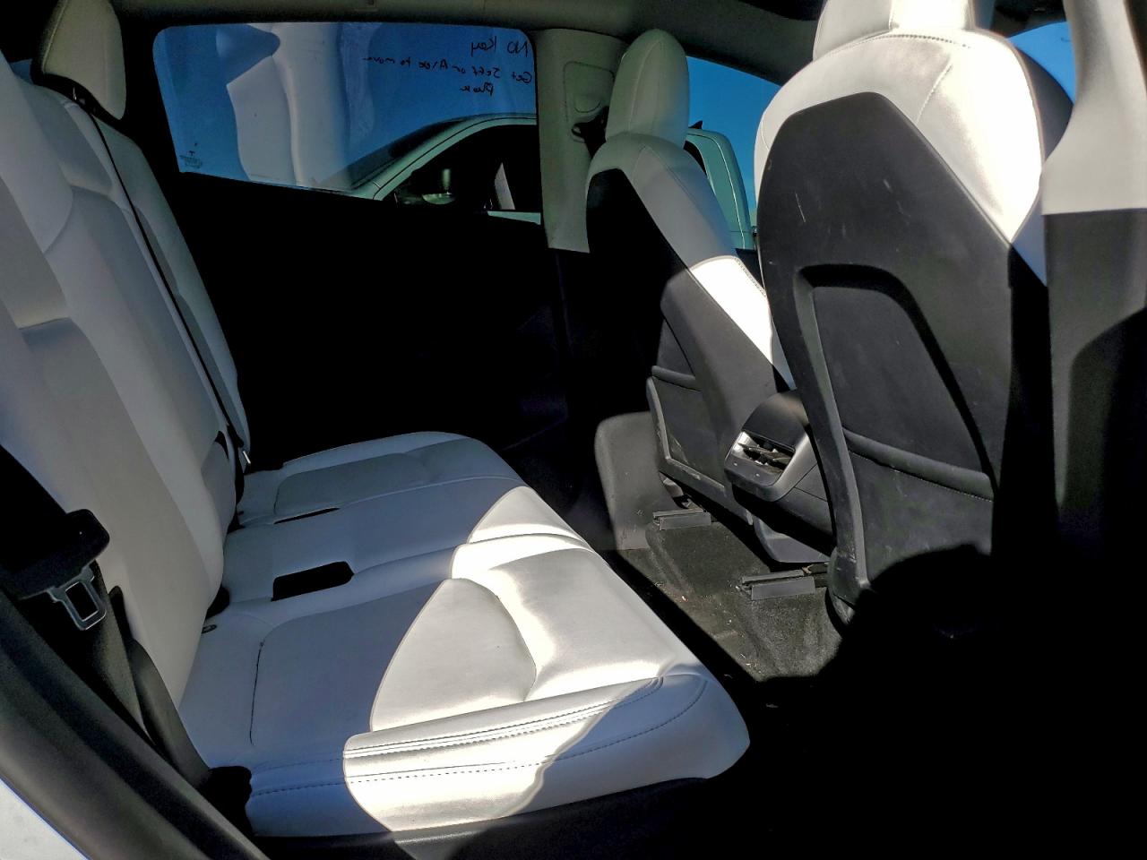 2022 Tesla Model Y VIN: 7SAYGAEE8NF520225 Lot: 93034495