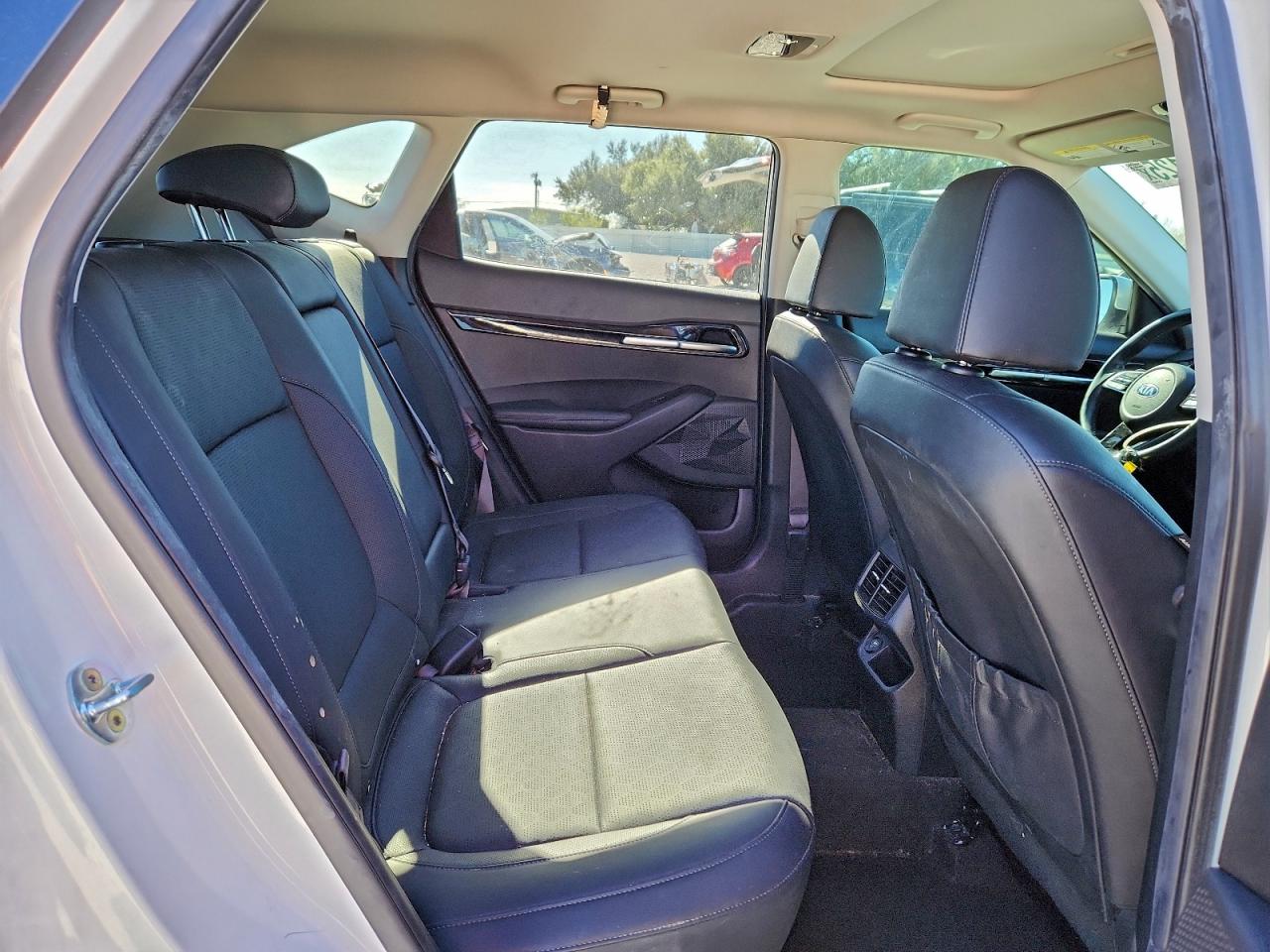 2021 Kia Seltos Sx VIN: KNDETCA27M7197275 Lot: 94424125