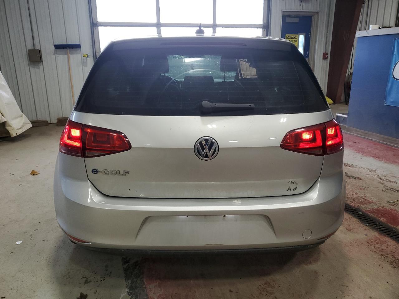 2016 Volkswagen E-Golf Se VIN: WVWKP7AU7GW917166 Lot: 92499245