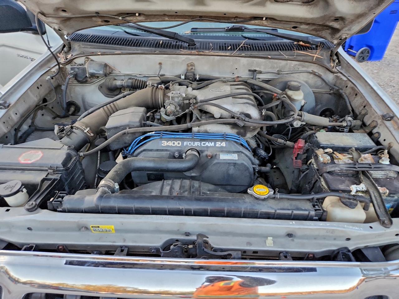 2002 Toyota Tacoma Xtracab VIN: 5TEWN72N62Z001668 Lot: 94439325