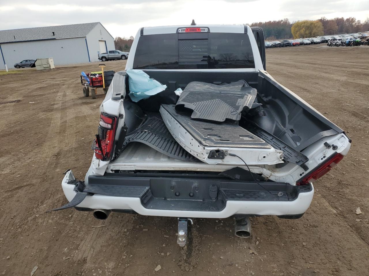 2019 Ram 1500 Laramie VIN: 1C6SRFJT0KN702276 Lot: 93656615