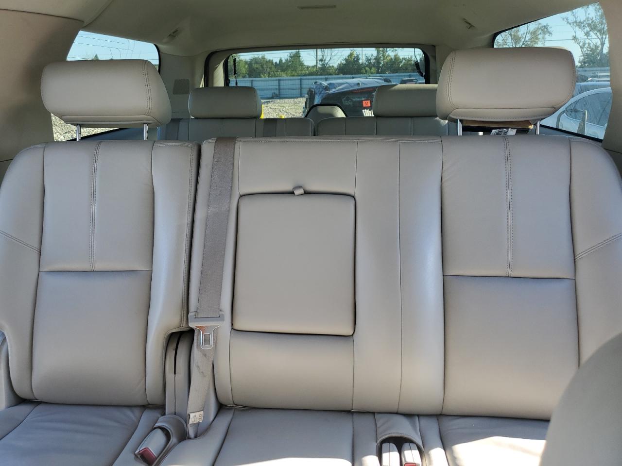 2010 GMC Yukon Xl K1500 Slt VIN: 1GKUKKE32AR288504 Lot: 90703095