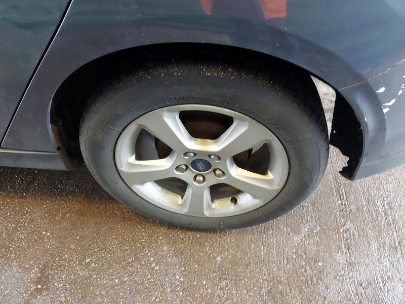 2014 FORD FOCUS 1.6 ZETEC NAVIGATOR 5DR