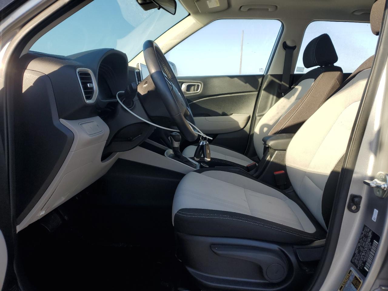 2024 Hyundai Venue Sel VIN: KMHRC8A32RU308486 Lot: 91606005