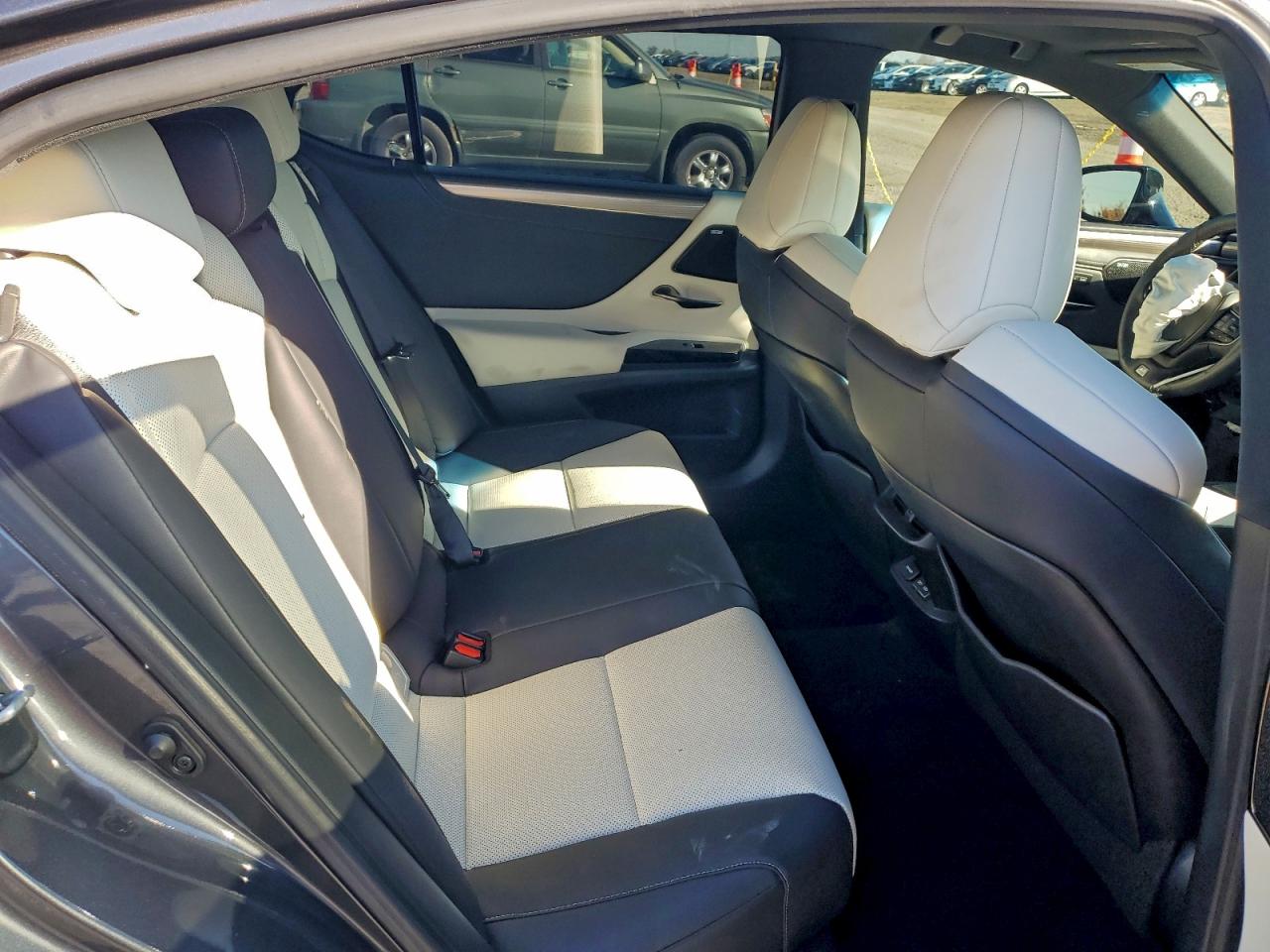 2023 Lexus Es 350 F Sport Handling VIN: 58AJZ1B17PU160292 Lot: 93912185