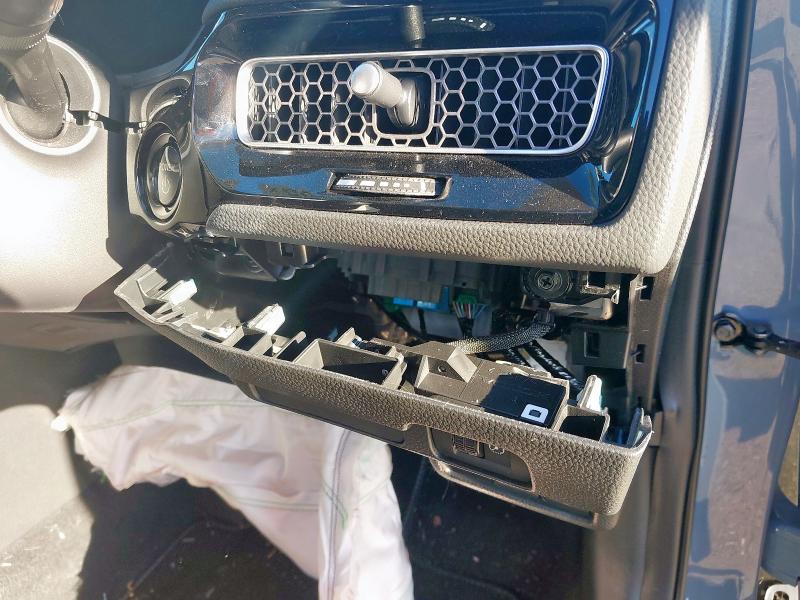 2024 HONDA CIVIC 2.0 EHEV ELEGANCE 5DR CVT