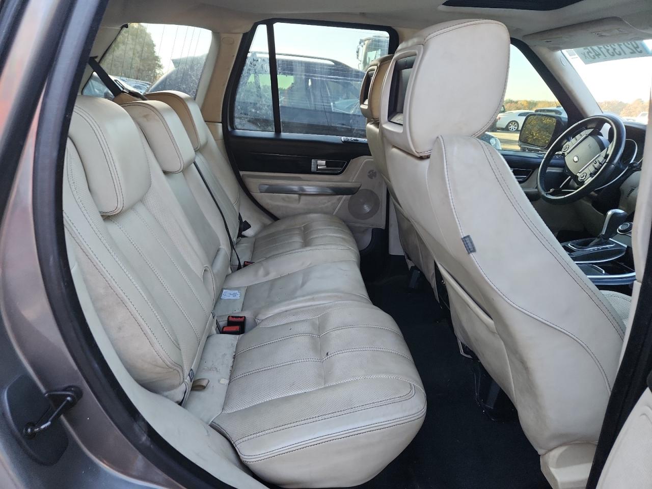 2010 Land Rover Range Rover Sport Lux VIN: SALSK2D49AA246691 Lot: 92133145