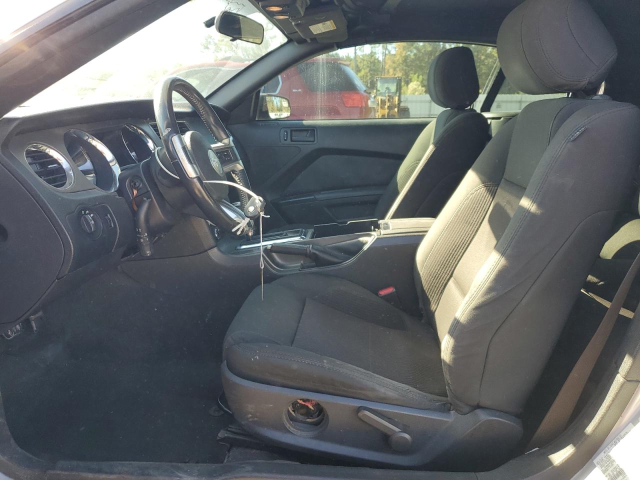 2013 Ford Mustang VIN: 1ZVBP8EMXD5281406 Lot: 90992755