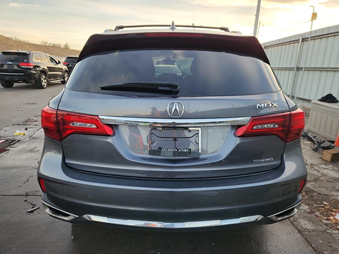 2018 Acura Mdx VIN: 5J8YD4H32JL015386 Lot: 92222935