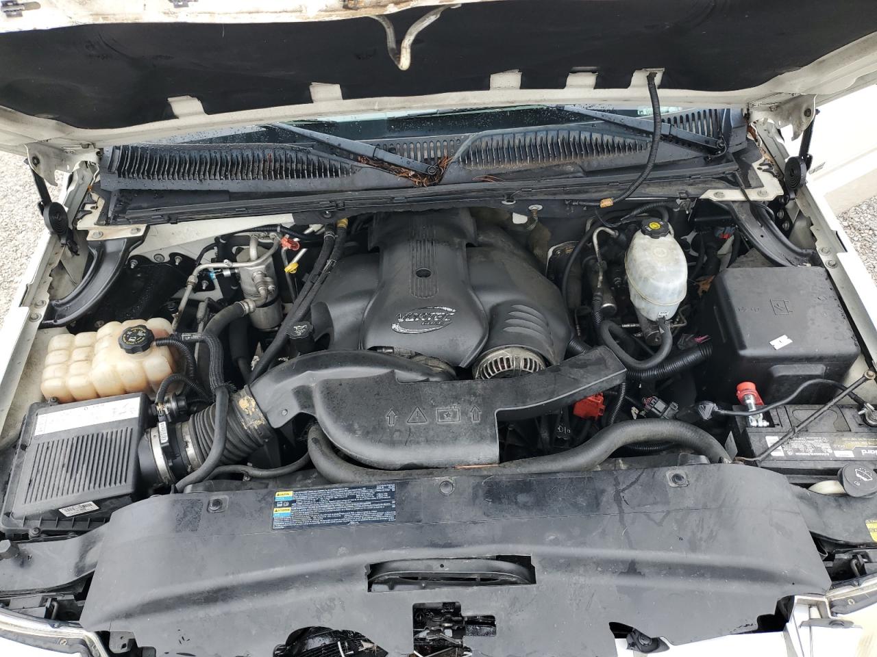 2005 Cadillac Escalade Luxury VIN: 1GYEK63N75R241609 Lot: 93511705