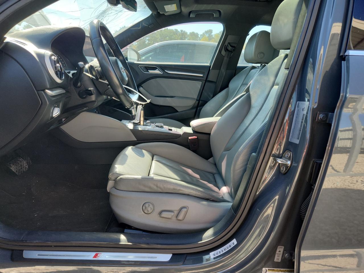 2018 Audi A3 Premium Plus VIN: WAUJ8GFF1J1037214 Lot: 90995005