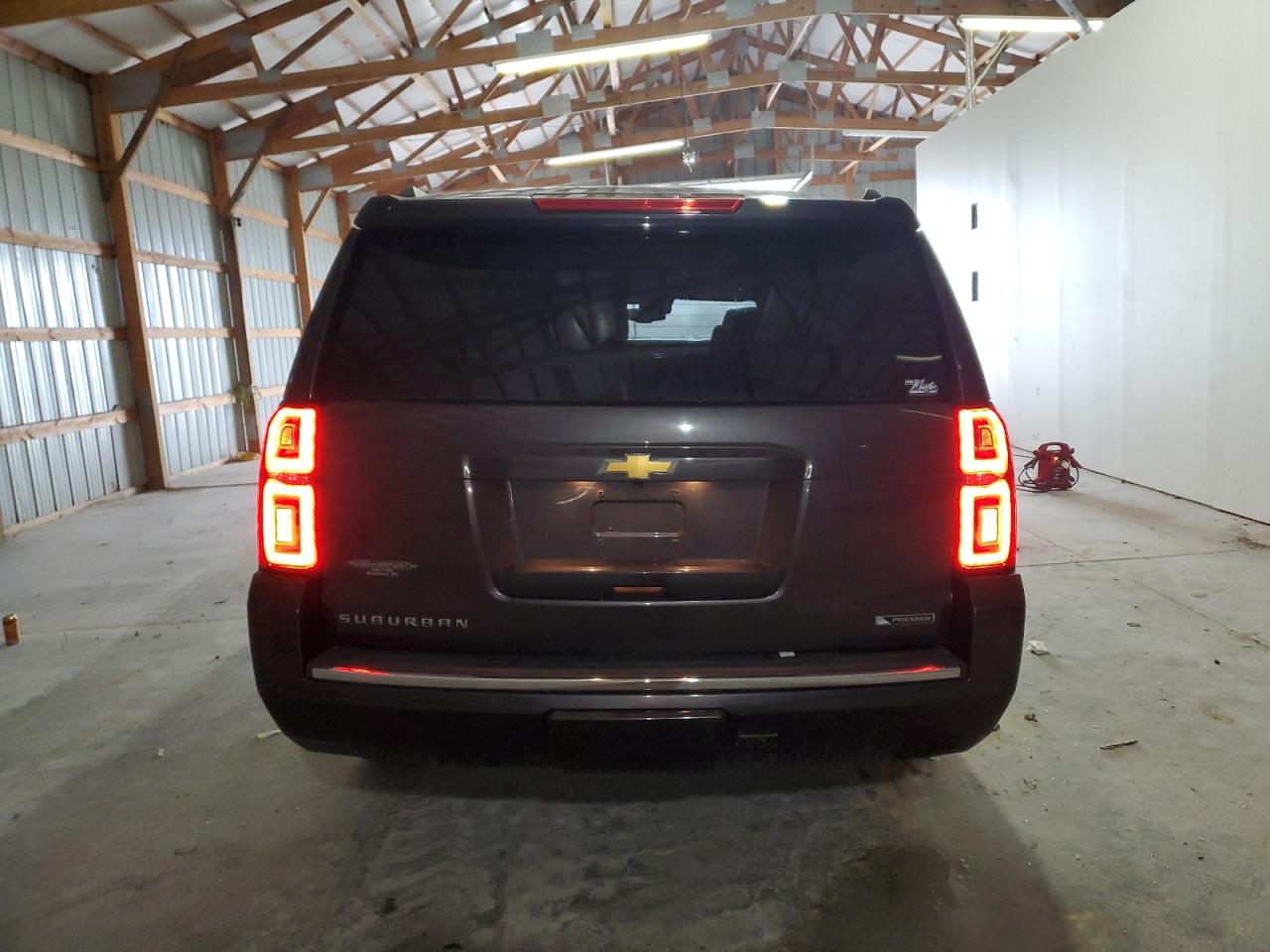 2017 Chevrolet Suburban K1500 Premier VIN: 1GNSKJKC5HR291464 Lot: 92653305