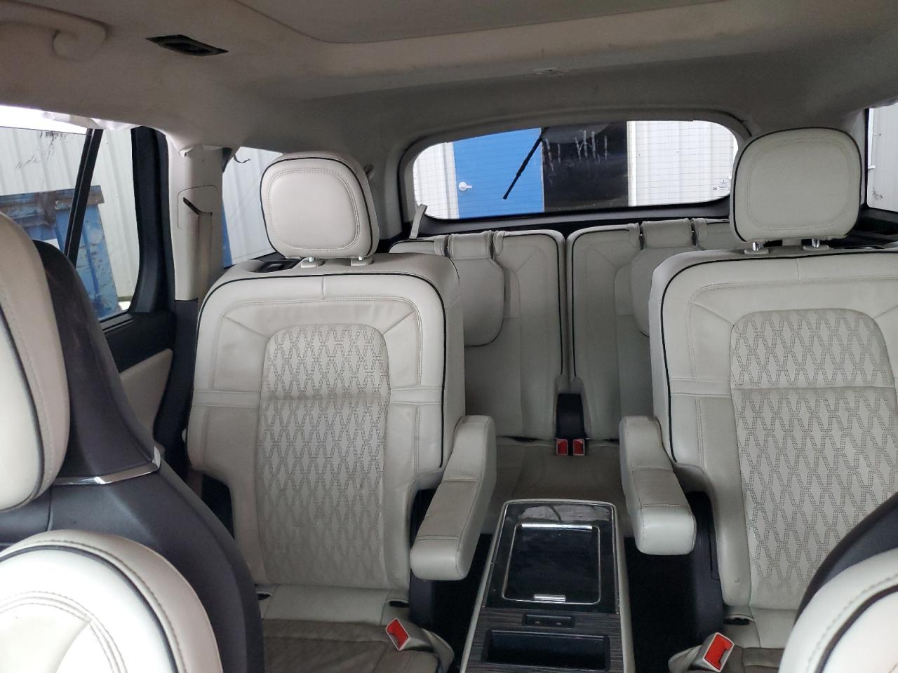 2020 Lincoln Aviator Black Label VIN: 5LM5J9XC0LGL02013 Lot: 93485805