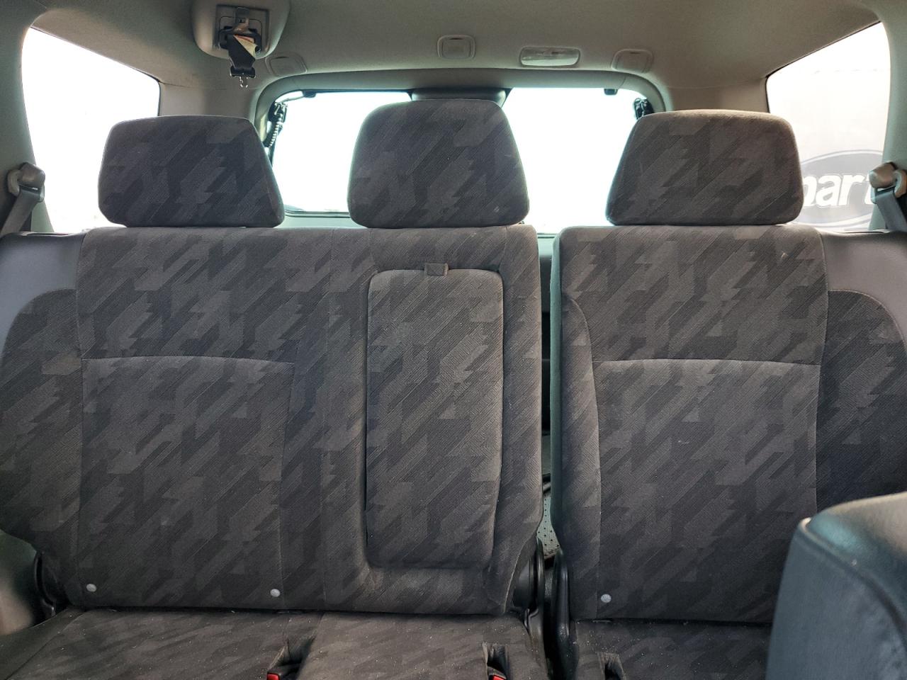 2004 Honda Cr-V Ex VIN: SHSRD788X4U235813 Lot: 92695805