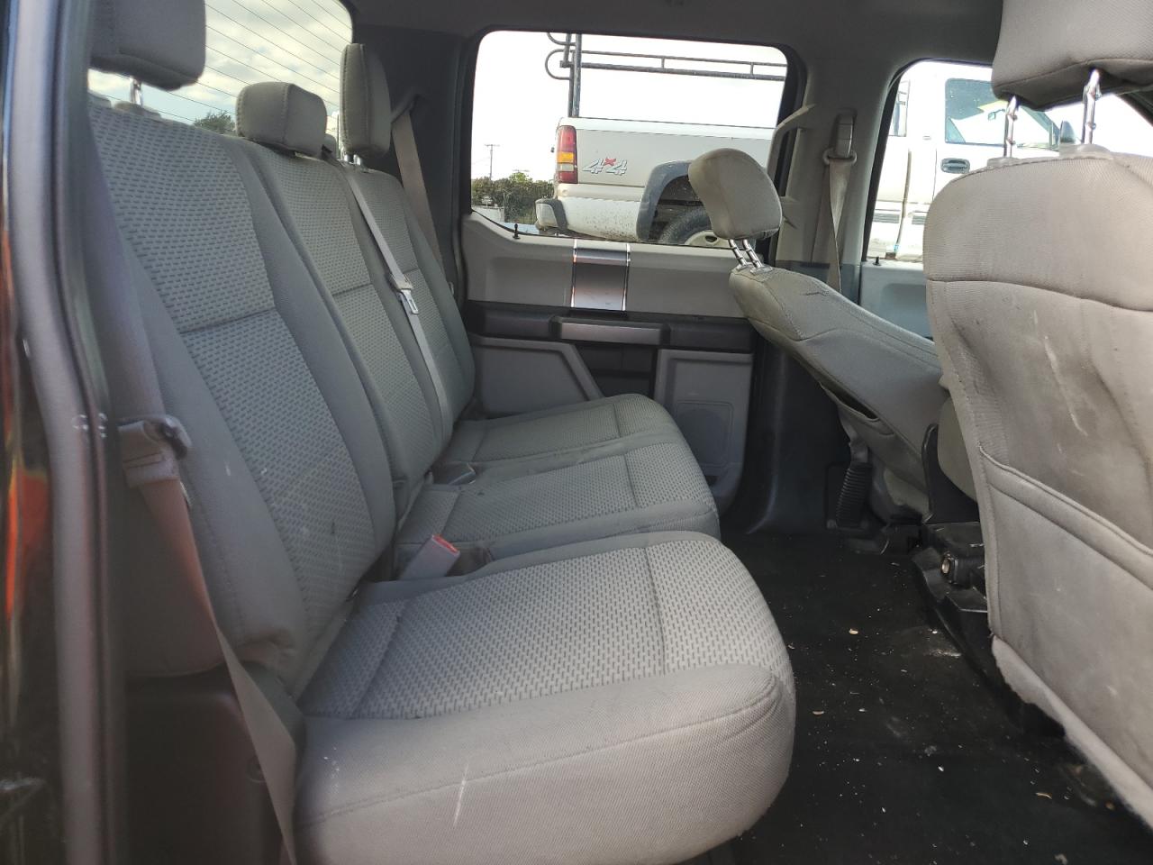 2017 Ford F250 Super Duty VIN: 1FT7W2BT3HEB44527 Lot: 92226055