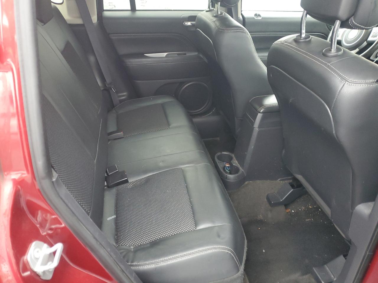 2017 Jeep Compass Latitude VIN: 1C4NJDEB0HD113701 Lot: 93432835