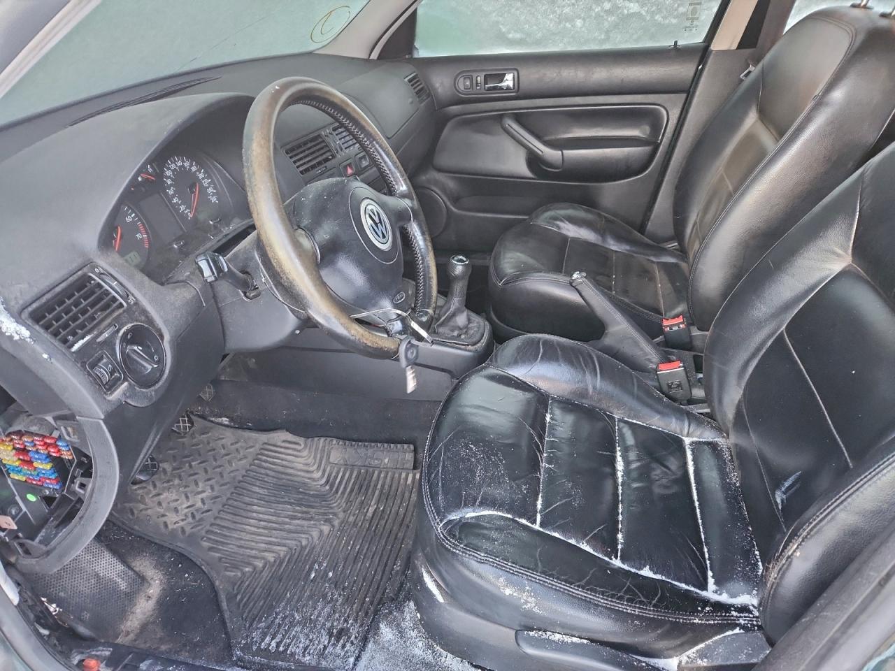 2000 Volkswagen Jetta Gls VIN: 3VWSA29M7YM063240 Lot: 94083145