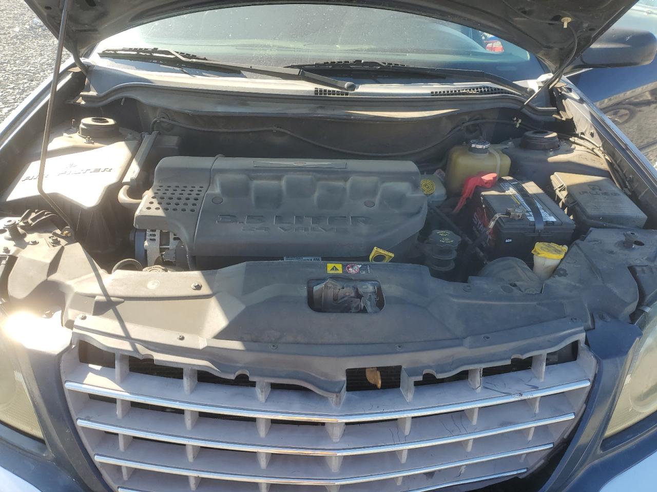 2005 Chrysler Pacifica Touring VIN: 2C4GM684X5R650772 Lot: 93495855