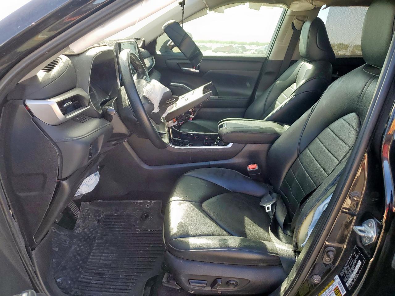 2022 Toyota Highlander Xle VIN: 5TDGZRAH5NS095284 Lot: 92506115