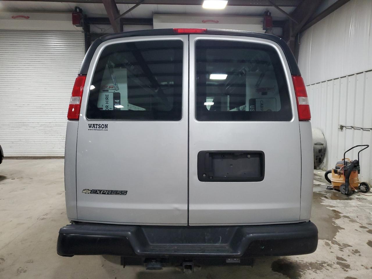 2020 Chevrolet Express G2500 VIN: 1GCWGBFG9L1263267 Lot: 92263195